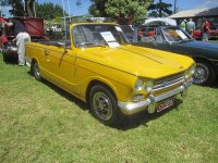 800px-1969_Triumph_Vitesse_MkII_Convertible.jpg